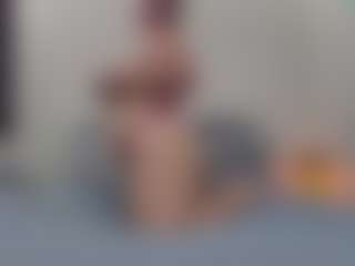 Live cam show with rileyloganbbw - Blue Eyes on StripNow