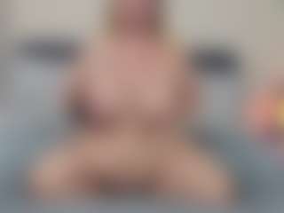 Live cam show with rileyloganbbw - Blue Eyes on nudelive.tv