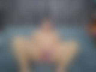 Live cam show with rileyloganbbw - Middle Aged on Strip Flash - Live Sex Shows
