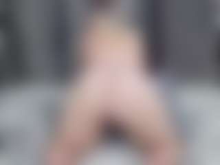 Live cam show with rileyloganbbw - Blue Eyes on milfzrlive.com