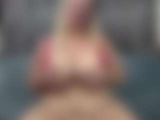 Live cam show with rileyloganbbw - Blonde Hair Middle Aged on Camiplay Live