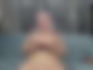 Live cam show with rileyloganbbw - Blonde Hair Middle Aged on sexylivex.com