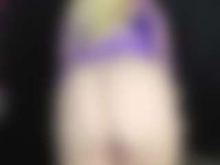 Live cam show with rileyloganbbw - Blue Eyes on crypto-cams