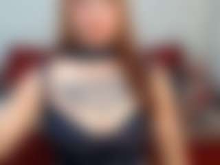 Live cam show with SlophyAndrea - Spit on EXY