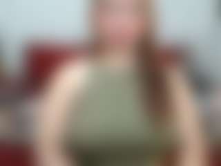 Live cam show with SlophyAndrea - Latex on Chatstar