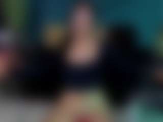 Live cam show with Antoniajblair - Spy Petite on Dolls Live