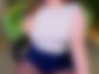 Live cam show with Karoline - Blue Eyes on instabang