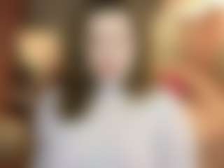 Live cam show with Karoline - Colombia on livesuperchat.net