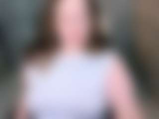 Live cam show with Karoline - Tittyfuck on Latina Girls