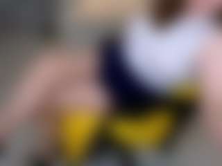 Live cam show with Karoline - Amateur Mature on sexytreat.net
