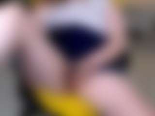 Karoline's Live Sex Cam Show