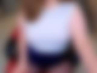 Live cam show with Karoline - Smoking on CamClone