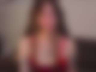 EmelineMooring's Live Sex Cam Show