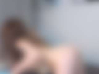Live cam show with EmelineMooring - Blue Eyes on Camsoda