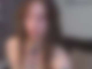 EmelineMooring's Live Sex Cam Show