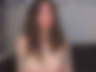 Live cam show with EmelineMooring - Blue Eyes on Camsoda