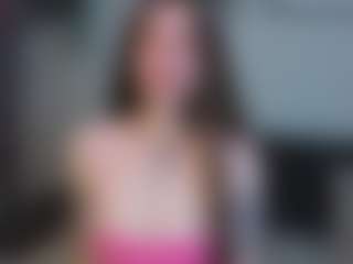 EmelineMooring's Live Sex Cam Show