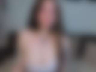 Live cam show with EmelineMooring - Blue Eyes on fapnchat