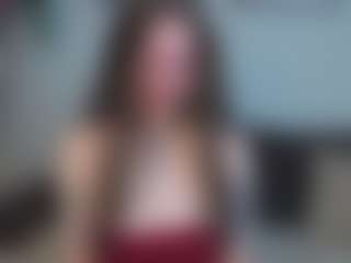 EmelineMooring's Live Sex Cam Show