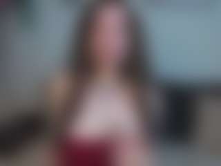 EmelineMooring's Live Sex Cam Show