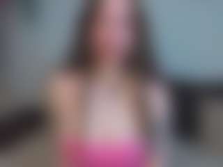 Live cam show with EmelineMooring - Ass Bouncing on Camsoda