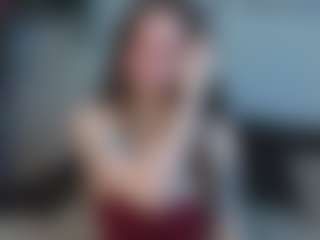 EmelineMooring's Live Sex Cam Show