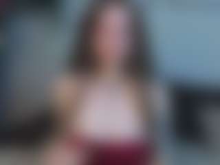 EmelineMooring's Live Sex Cam Show