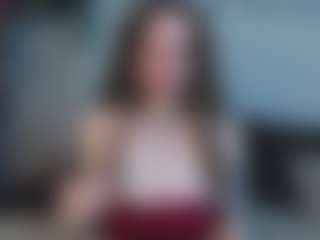 EmelineMooring's Live Sex Cam Show