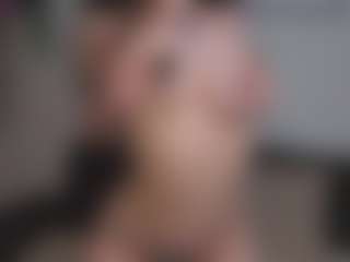 Live cam show with EmelineMooring - Role Play on Camiplay Live