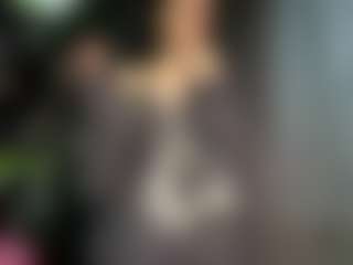 Live cam show with JoanneLeard - Average on live18s.com