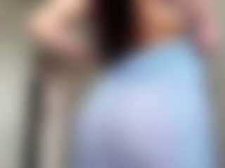 Live cam show with KatiaCogbill - Lips on Camsoda