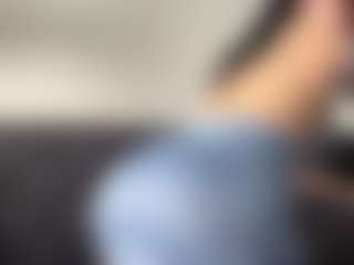 Live cam show with KatiaCogbill - Ice on Camsoda