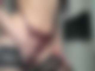 Live cam show with KatiaCogbill - Blue Eyes on livesuperchat.net