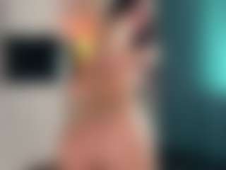 Live cam show with KatiaCogbill - Ice on Dolls Live