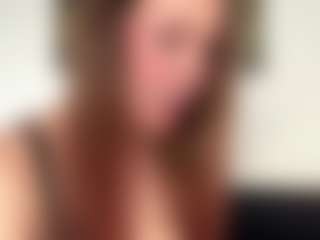 Live cam show with KatiaCogbill - Cute on SquirtSoMuch
