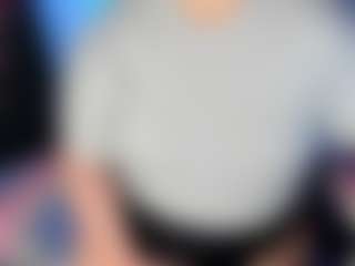Live cam show with Maneela-Kennedy - Flash on Soda Cam