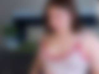 Live cam show with Maya-Raay - Moaning on MyBangCams