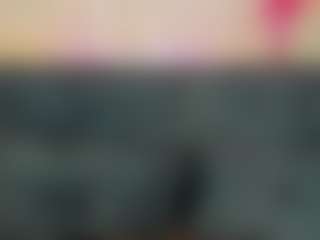 Live cam show with Maya-Raay - Oil on LiveSexCams6