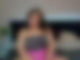 Live cam show with Maya-Raay - Brown Hair on Camsoda