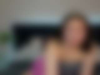 Live cam show with Maya-Raay - Smoking on xblisslive.com