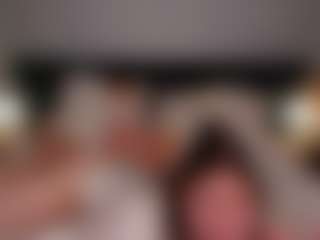 Live cam show with Maya-Raay - Green Eyes on StripNow