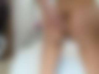 Live cam show with Shary-leon - Ass Bouncing on fuklive.com