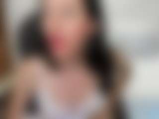 Live cam show with Shary-leon - Drinking on Big Tits