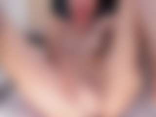 Live cam show with Shary-leon - Solo on CamSextacy