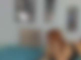 sweet-rosse72's Live Sex Cam Show