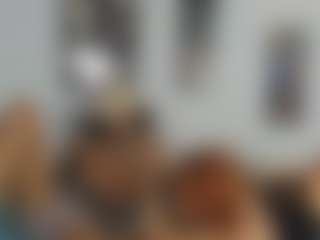 sweet-rosse72's Live Sex Cam Show