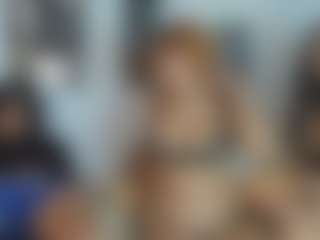 sweet-rosse72's Live Sex Cam Show