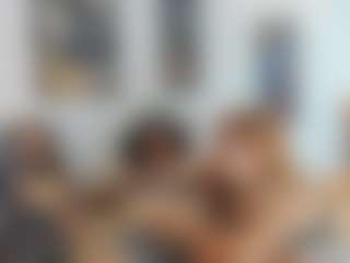 sweet-rosse72's Live Sex Cam Show