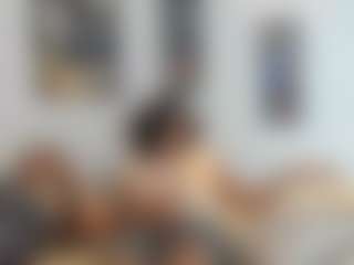 sweet-rosse72's Live Sex Cam Show