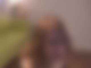 Live cam show with ZoeViltz - Small Tits on Dare Cams